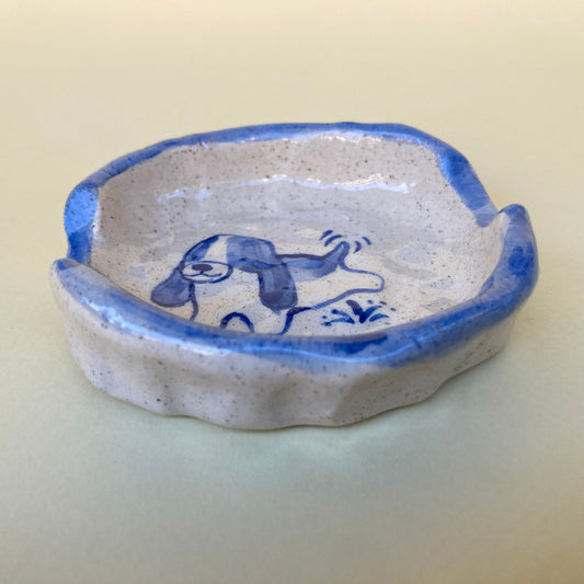 Pissing Dog Ashtray